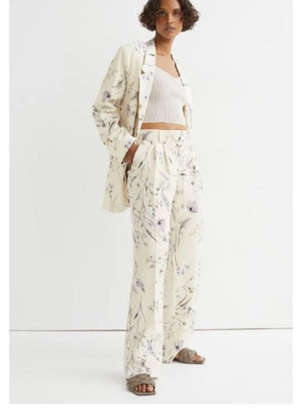 H&M High-Waisted Linen Blend Floral Pants